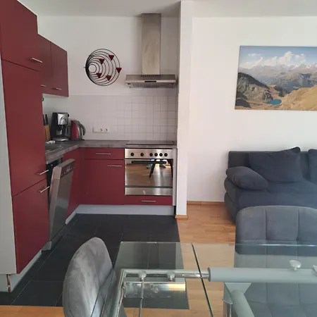 Family Sonja Terrace & Mountain View * 라우리스